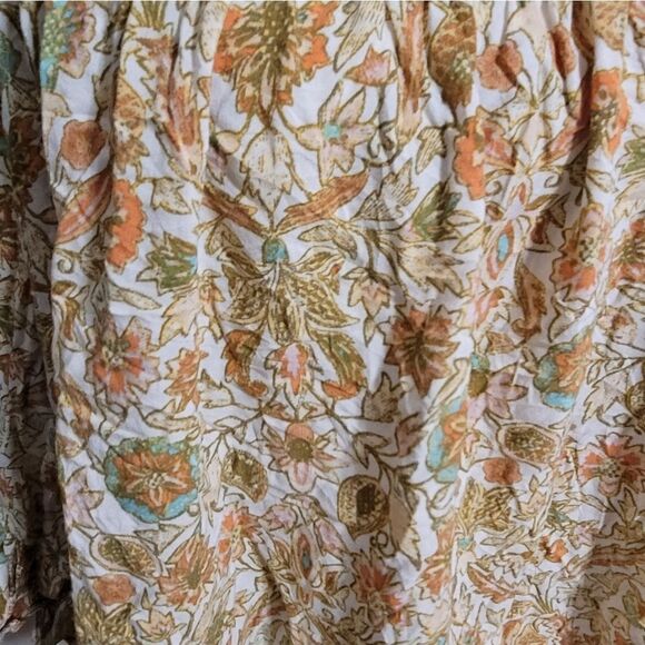 Fall‎ boho leaf design top - Picture 4 of 7